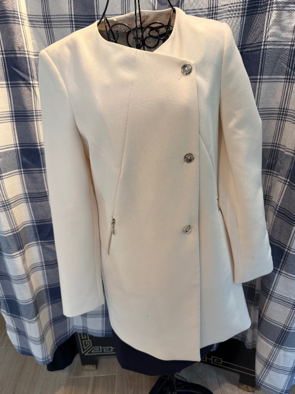 White House Black Market Asymmetric Collarless Cream Blazer Coat